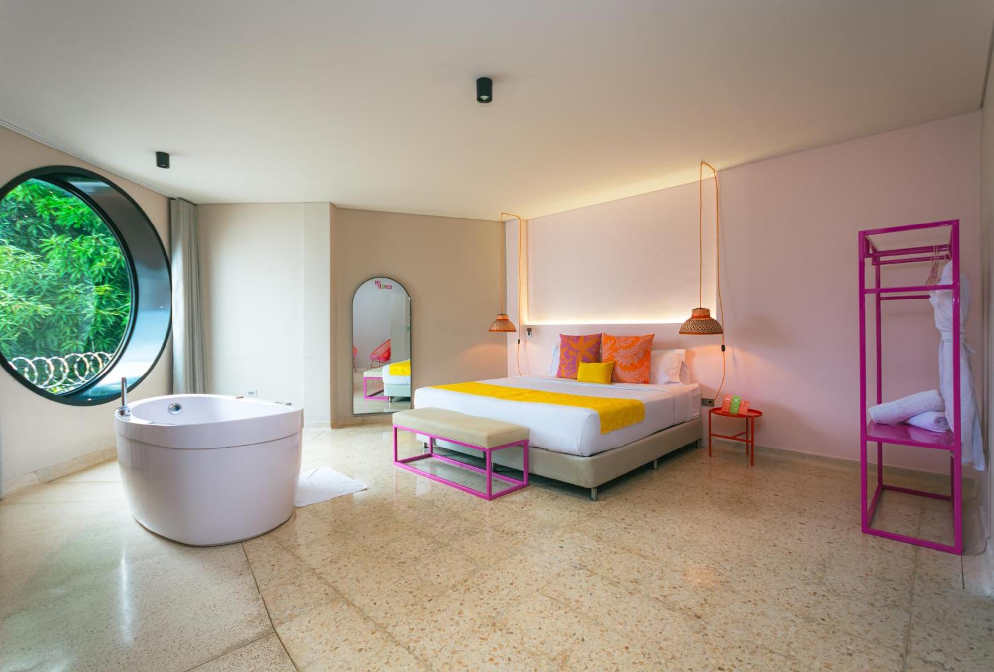 Del Tropico Hotel Sopetran Rum bild